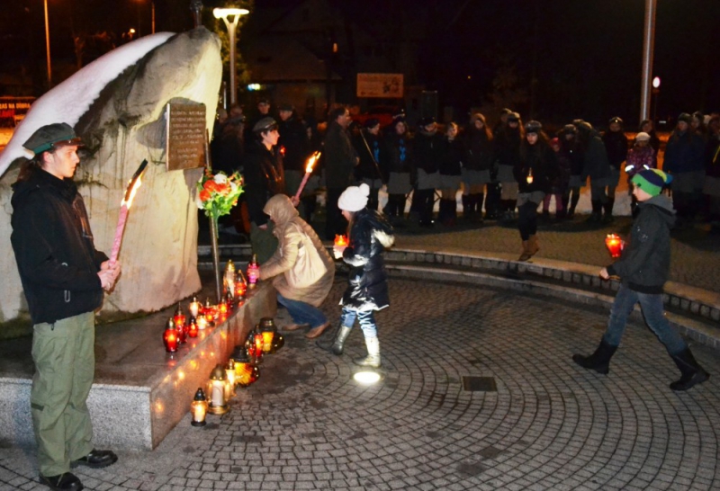 Śpij nocą śnij, niech zły sen, Cię nigdy więcej nie obudzi