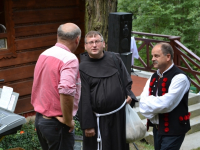 Fotorelacja z uroczystości w Barani Cisieckiej - zdjęcie64