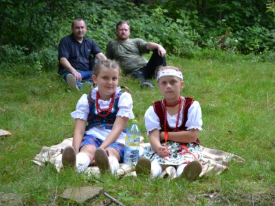 Fotorelacja z uroczystości w Barani Cisieckiej - zdjęcie59