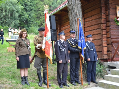 Fotorelacja z uroczystości w Barani Cisieckiej - zdjęcie54