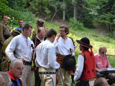 Fotorelacja z uroczystości w Barani Cisieckiej - zdjęcie53