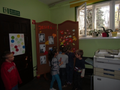 Przedszkolaki z wizytą w bibliotece - zdjęcie3