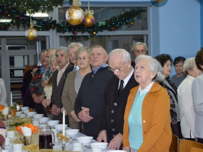 Spotkanie Świąteczne z Seniorami w Węgierskiej Górce - zdjęcie22