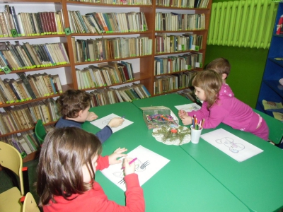 Przedszkolaki w bibliotece - zdjęcie19