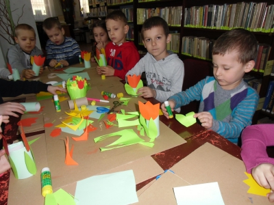 Przedszkolaki w bibliotece - zdjęcie11