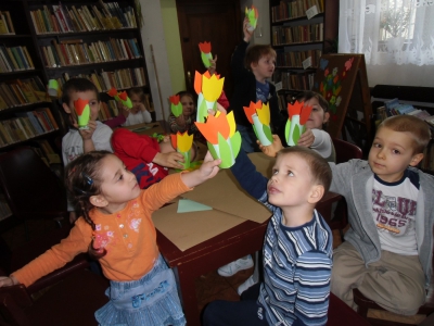 Przedszkolaki w bibliotece - zdjęcie2