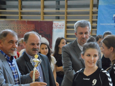 Turniej Podbeskidzkiej Ligi Piłki Ręcznej Dziewcząt - zdjęcie17