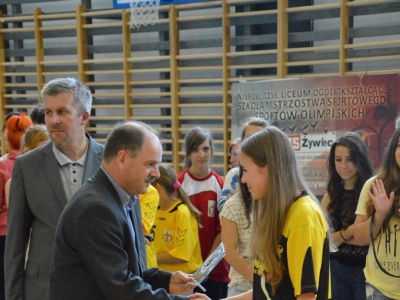 Turniej Podbeskidzkiej Ligi Piłki Ręcznej Dziewcząt - zdjęcie15