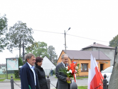 Wojewódzkie uroczystości upamiętniające 75. rocznicę bohaterskiej obrony Węgierskiej Górki - zdjęcie79