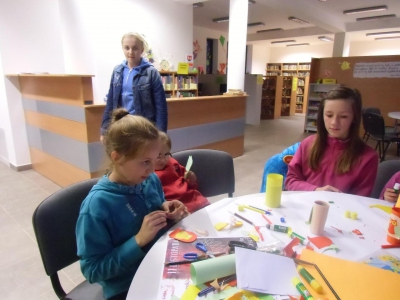 Jesienne popołudnia w bibliotece w Żabnicy - zdjęcie7