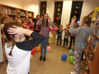 Andrzejki w bibliotece w Żabnicy - zdjęcie5