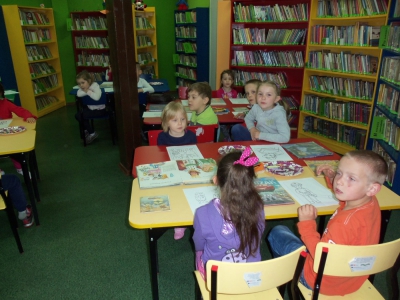 Książka moim przyjacielem - lekcja biblioteczna - zdjęcie4