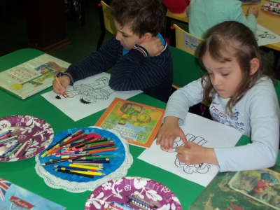 Książka moim przyjacielem - lekcja biblioteczna - zdjęcie7