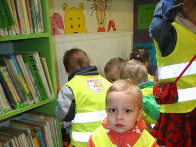 Maluchy z Akuku w Bibliotece - zdjęcie12