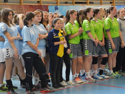 Turniej Podbeskidzkiej Ligi Piłki Ręcznej Dziewcząt -  fotorelacja! - zdjęcie18