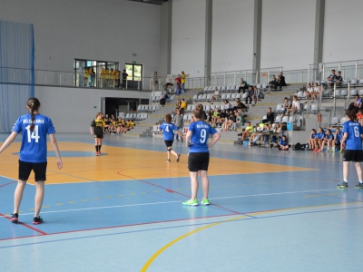 Turniej Podbeskidzkiej Ligi Piłki Ręcznej Dziewcząt -  fotorelacja! - zdjęcie41