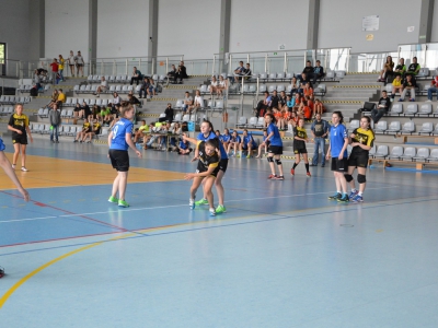 Turniej Podbeskidzkiej Ligi Piłki Ręcznej Dziewcząt -  fotorelacja! - zdjęcie40