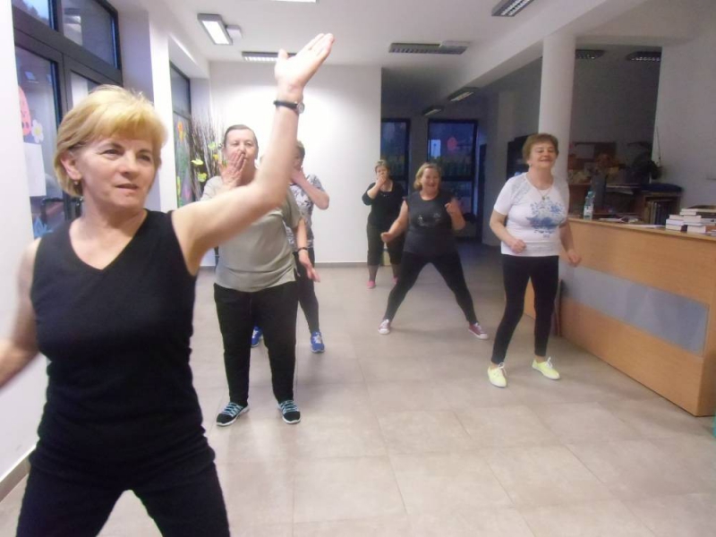 Fitness w świetlicy w Żabnicy.