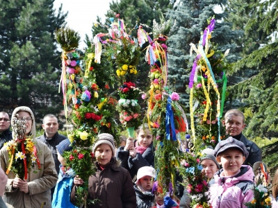 X Gminny Konkurs Palm Wielkanocnych w Węgierskiej Górce - zdjęcie11