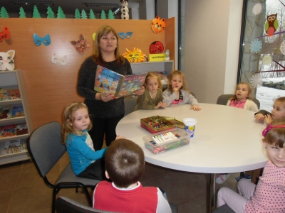 Zajęcia dla przedszkolaków w bibliotece w Żabnicy. - zdjęcie18