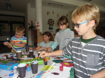 Wakacyjne zajęcia w bibliotece. - zdjęcie4