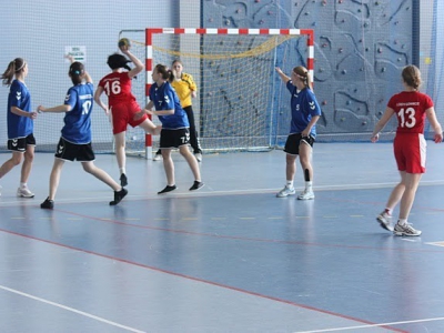 Zakończenie Podbeskidzkiej Ligi Amatorskiej Piłki Ręcznej Dziewcząt - zdjęcie3