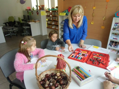 Przedszkolaki na tropach jesieni. - zdjęcie4