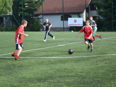 Zawodnicy klubu sportowego Węgierska Górka rozegrali swój pierwszy mecz towarzyski. - zdjęcie1