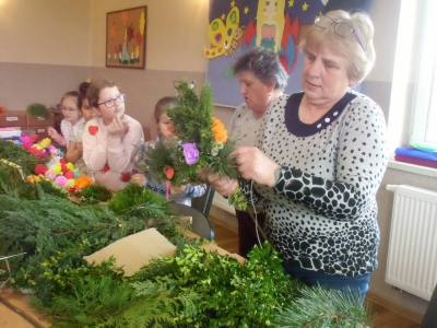 Warsztaty wykonywania palm wielkanocnych - zdjęcie28