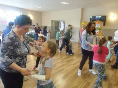 Piknik Rodzinny w bibliotece - zdjęcie18