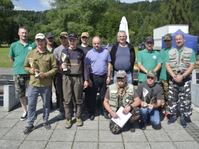 Uczestnicy zawodów wraz z Wójtem Gminy Węgierska Górka