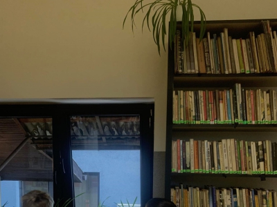 Spotkanie z Misiem Uszatkiem w bibliotece w Ciścu - zdjęcie4