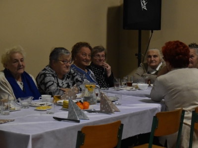 Spotkanie świąteczne z seniorami w Żabnicy - zdjęcie35