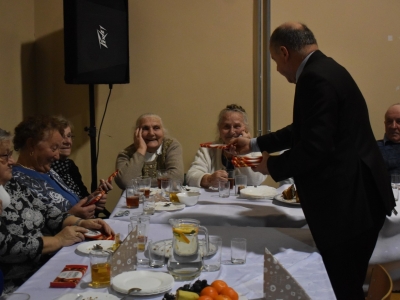 Spotkanie świąteczne z seniorami w Żabnicy - zdjęcie42
