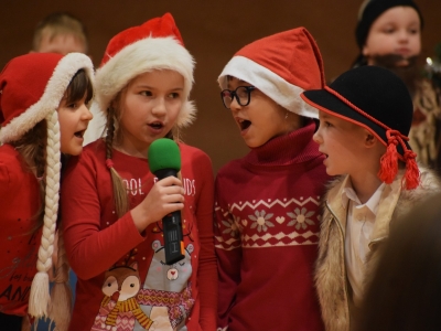 Spotkanie świąteczne z seniorami w Cięcinie - zdjęcie68