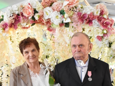 Jubileusz 50-lecia pożycia małżeńskiego w gminie Węgierska Górka - zdjęcie40