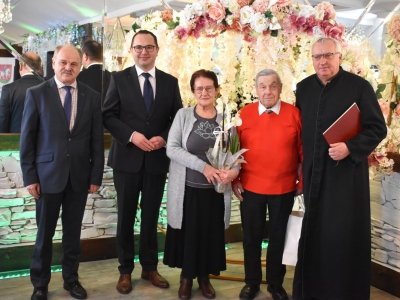 Jubileusz 50-lecia pożycia małżeńskiego w gminie Węgierska Górka - zdjęcie7