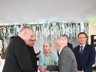 Jubileusz 50-lecia pożycia małżeńskiego w gminie Węgierska Górka - zdjęcie12