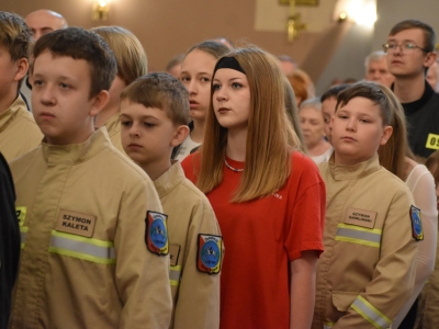 3 Maja - Msza Święta w intencji Ojczyzny i Ochotniczych Straży Pożarnych z Gminy Węgierska Górka - zdjęcie17