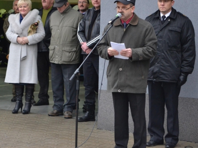 Uroczyste poświęcenie i przekazanie wozu strażackiego OSP Węgierska Górka - zdjęcie9