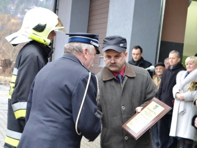 Uroczyste poświęcenie i przekazanie wozu strażackiego OSP Węgierska Górka - zdjęcie8