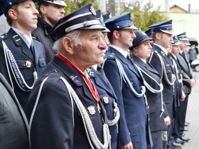 Uroczyste poświęcenie i przekazanie wozu strażackiego OSP Węgierska Górka - zdjęcie17