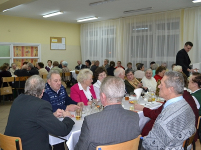 Świąteczne spotkania z seniorami - zdjęcie3